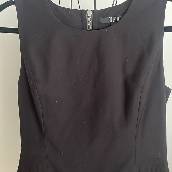 PRIORITIES BLACK PEPLUM DRESS - Picture 3 of 7